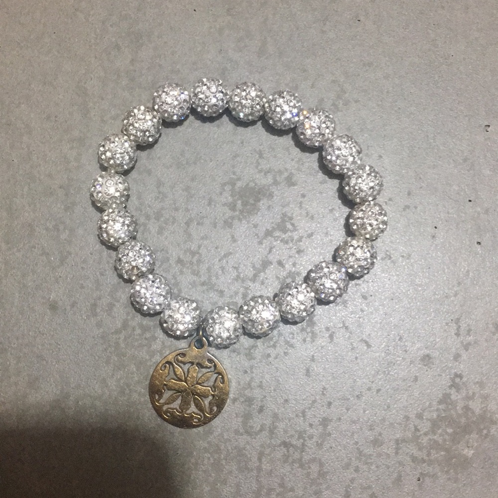 RUSTIC CUFF // Emmerson